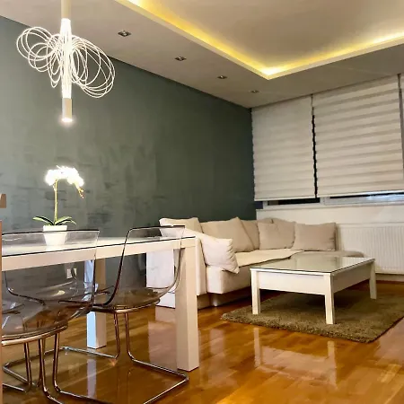 Midtown Boutique Apartman Újvidék