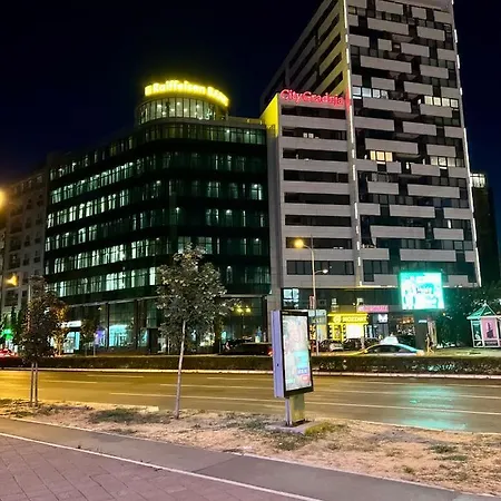 Midtown Boutique Apartman